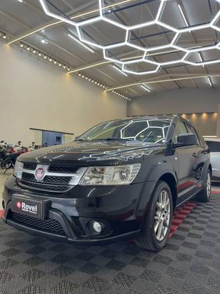 FIAT FREEMONT 2.4 EMOTION 16V GASOLINA 4P AUTOMÁTICO